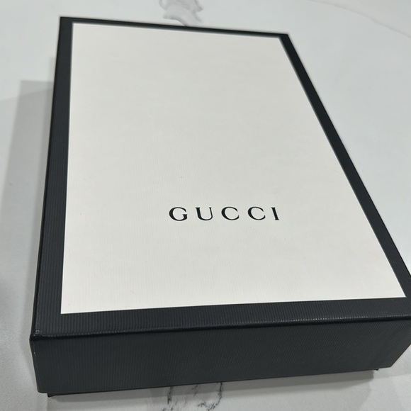 Gucci Box! - Picture 2 of 9